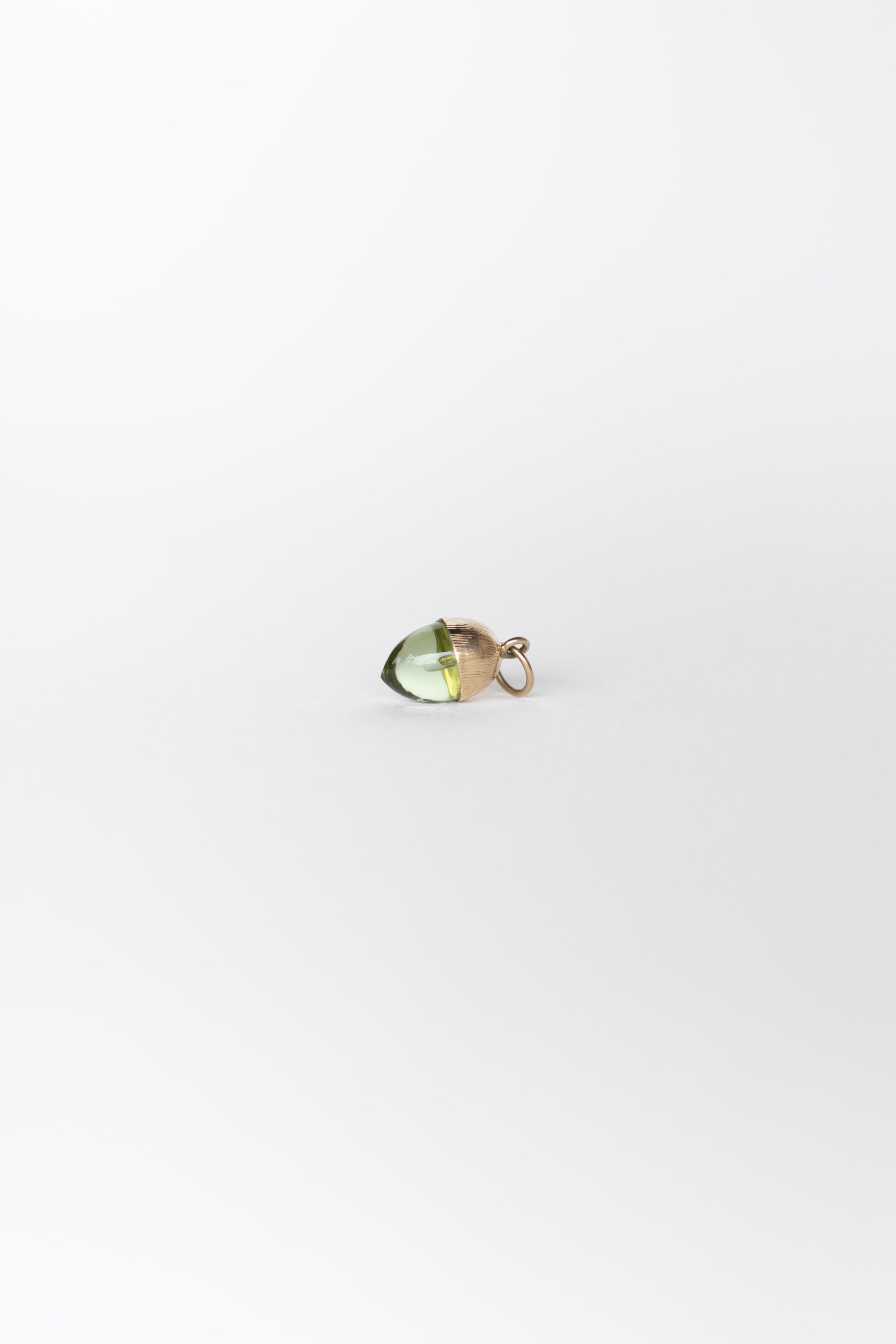 DIJE DE BELLOTA GRANDE DE AMATISTA VERDE