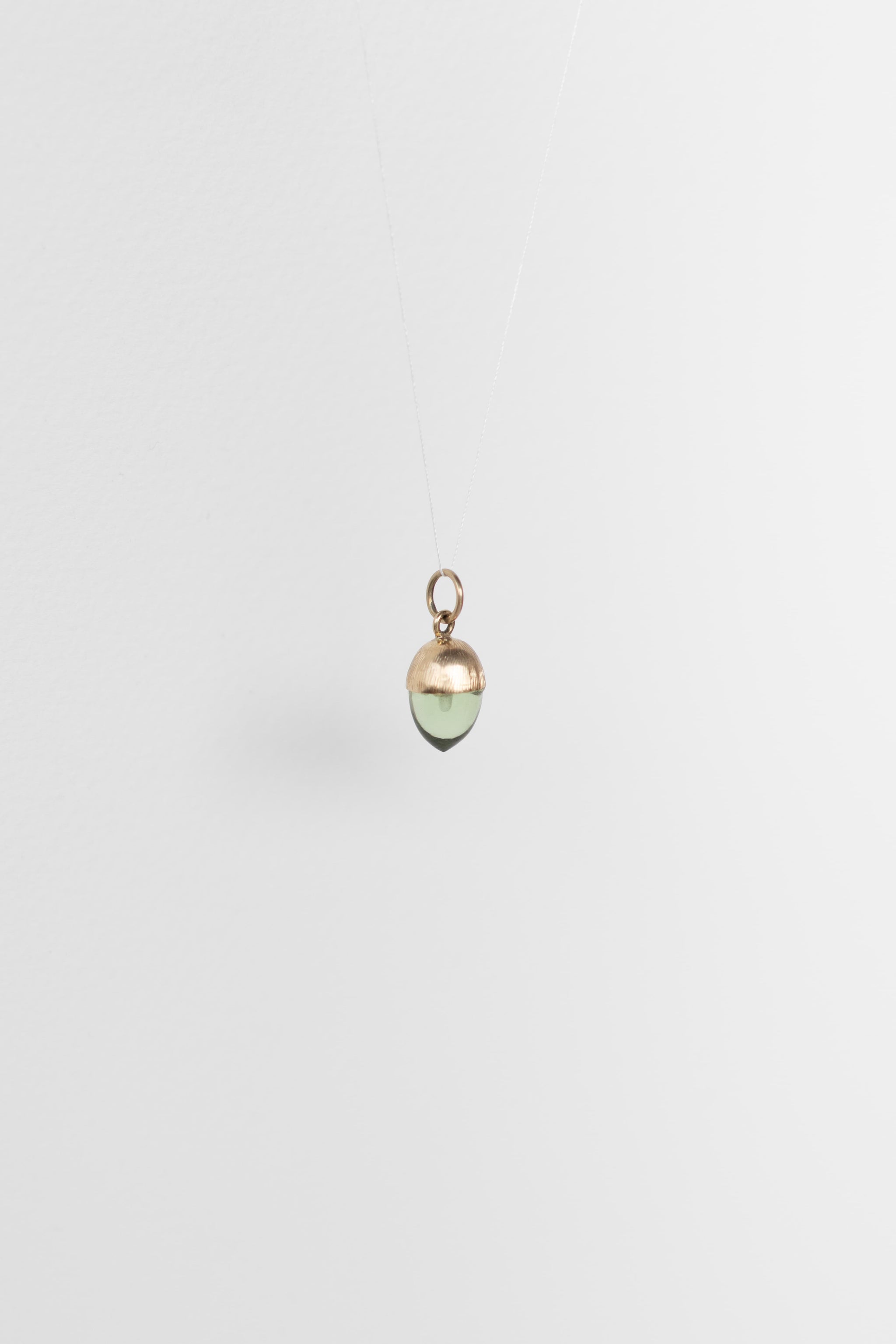 DIJE DE BELLOTA GRANDE DE AMATISTA VERDE