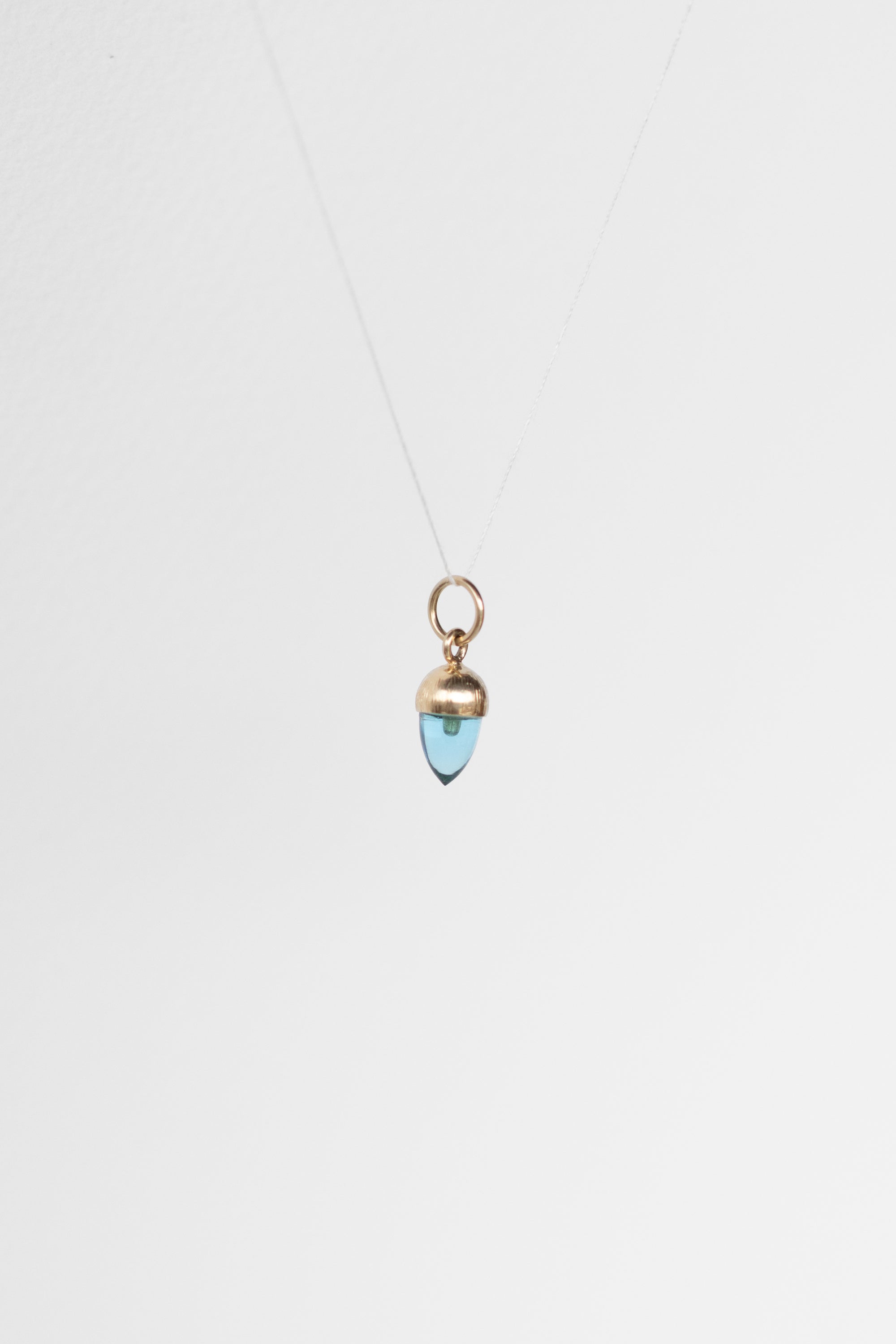 DIJE DE BELLOTA CHICA DE TOPACIO SWISS BLUE