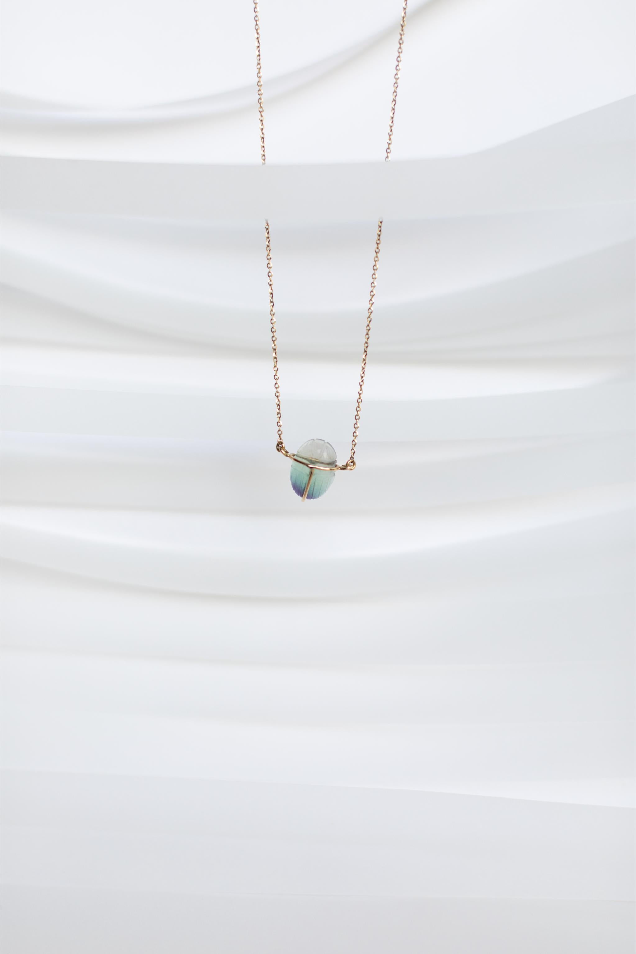 COLLAR CON ESCARABAJO DE FLUORITA